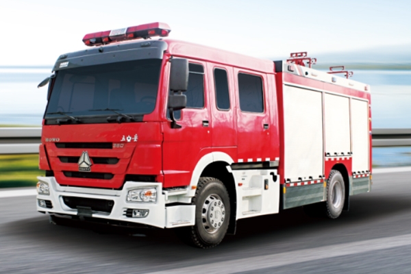 壓縮空氣泡沫消防車